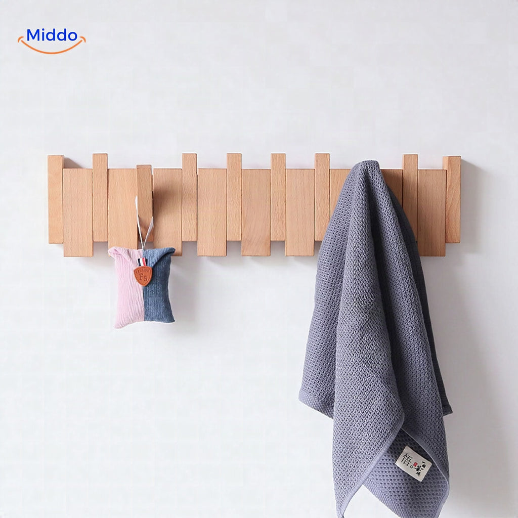 Perchero de pared de madera artesanal con diseño de piano