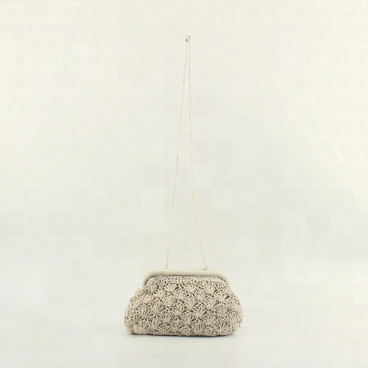 Bolso clutch de ganchillo elegante