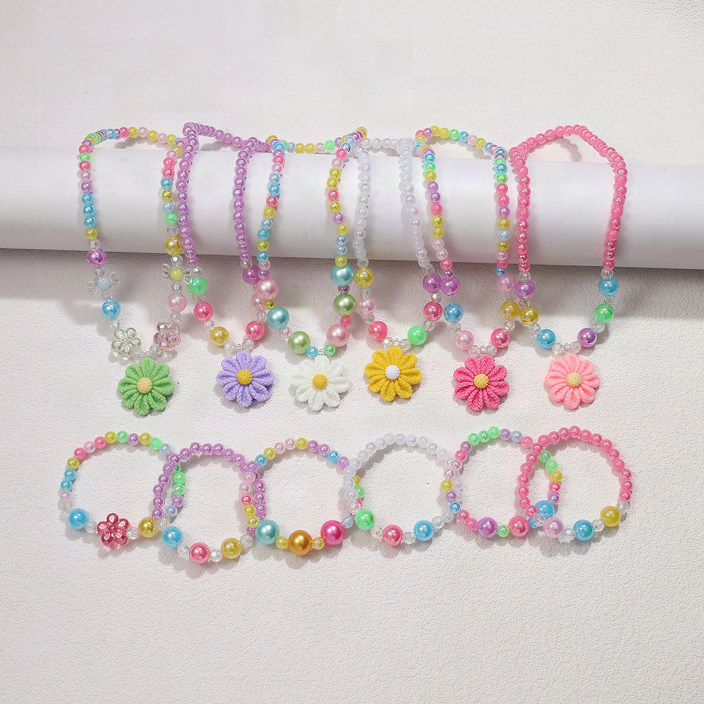 Conjunto de bisutería infantil con colgante de flor