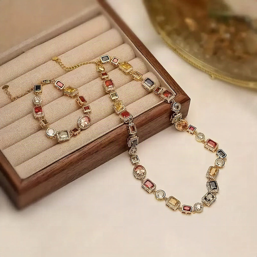 Conjunto de joyería con diseño geométrico moderno