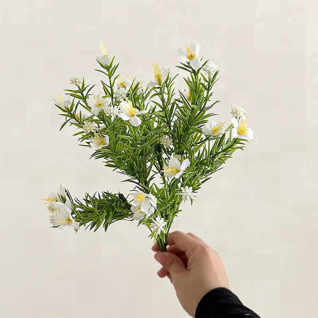 Ramo de flores artificiales realistas
