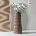 Jarrón decorativo de cerámica con motivos en espiral