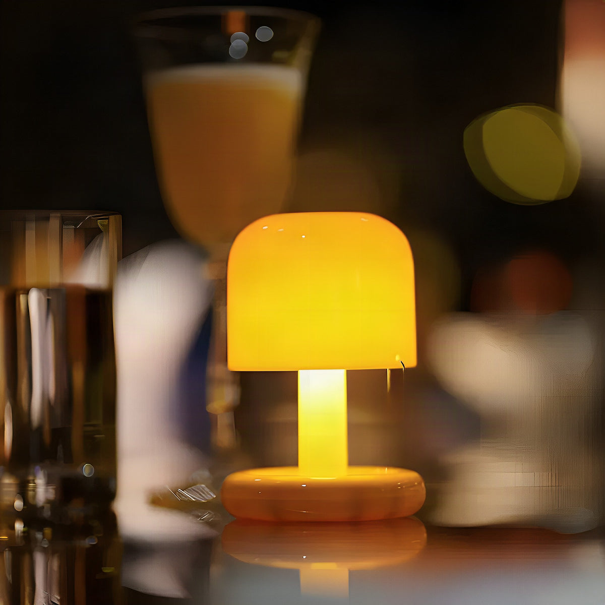 Lámpara de mesa portátil recargable USB con luz cálida