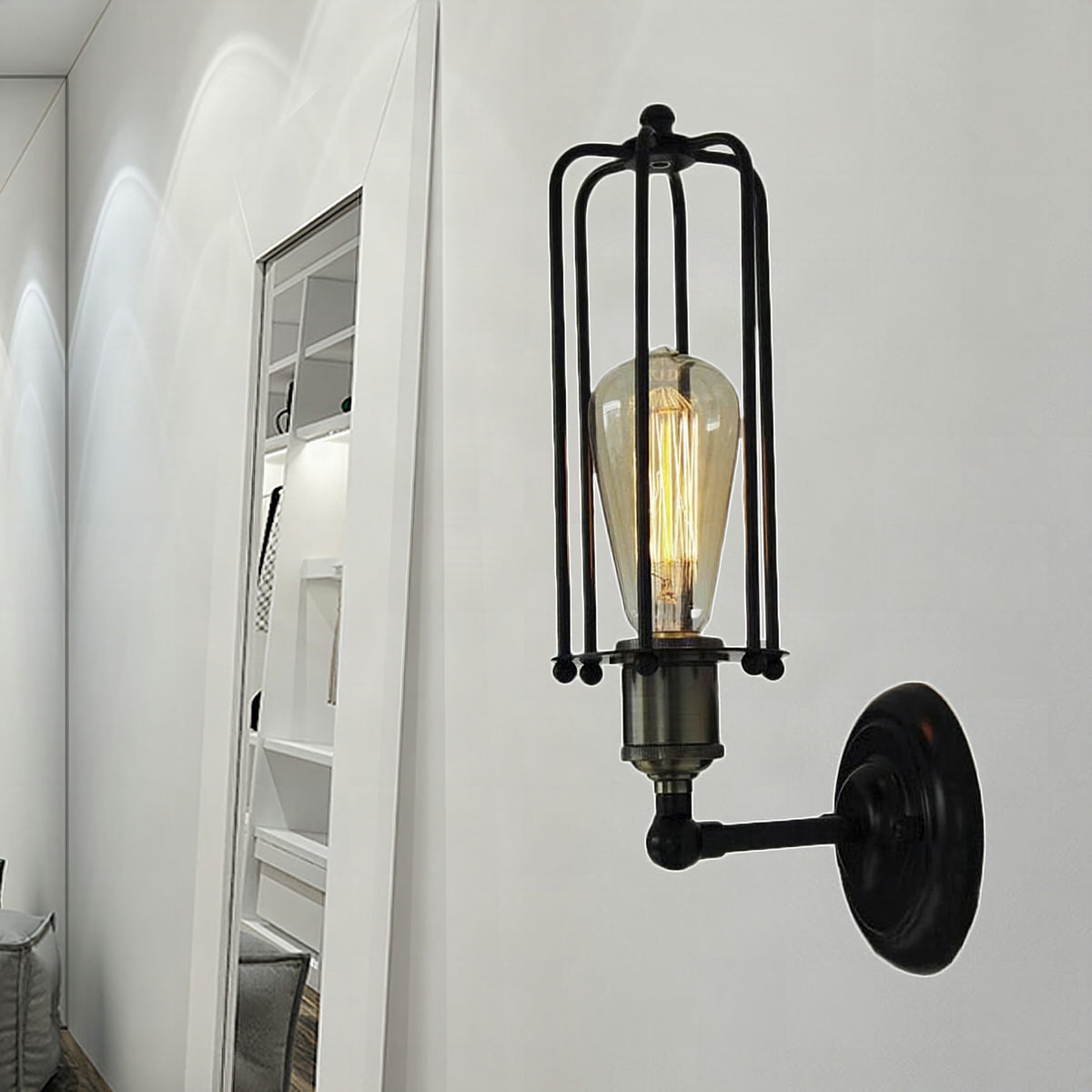 Aplique de pared industrial vintage con jaula metálica negra