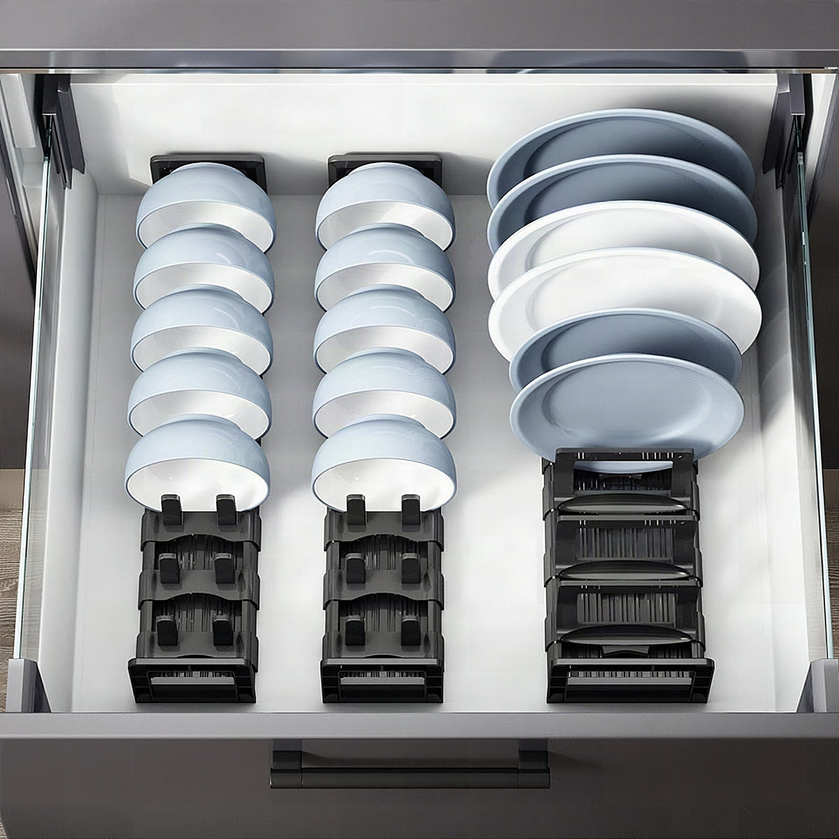 Escurreplatos ajustable con compartimentos regulables