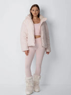 Amore | Chaqueta acolchada corta para mujer con capucha desmontable - Abrigo de invierno cálido con forro de pelo sintét