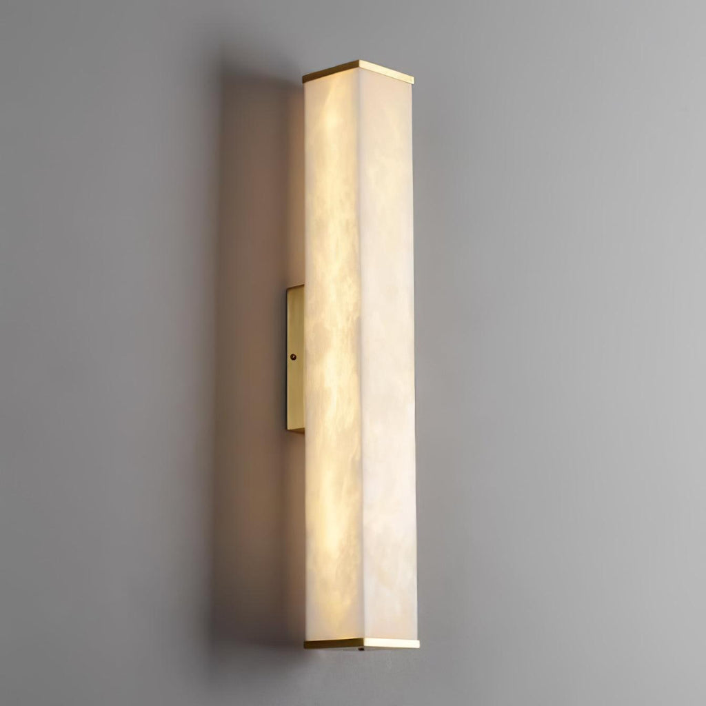 Aplique de pared LED de latón con pantalla de alabastro para interiores modernos