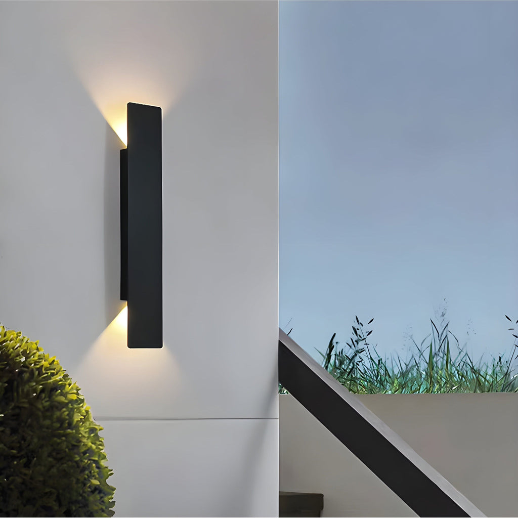 Aplique LED de pared moderno resistente a la intemperie de aluminio para exterior