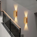 Aplique LED rectangular moderno para escalera y pasillo