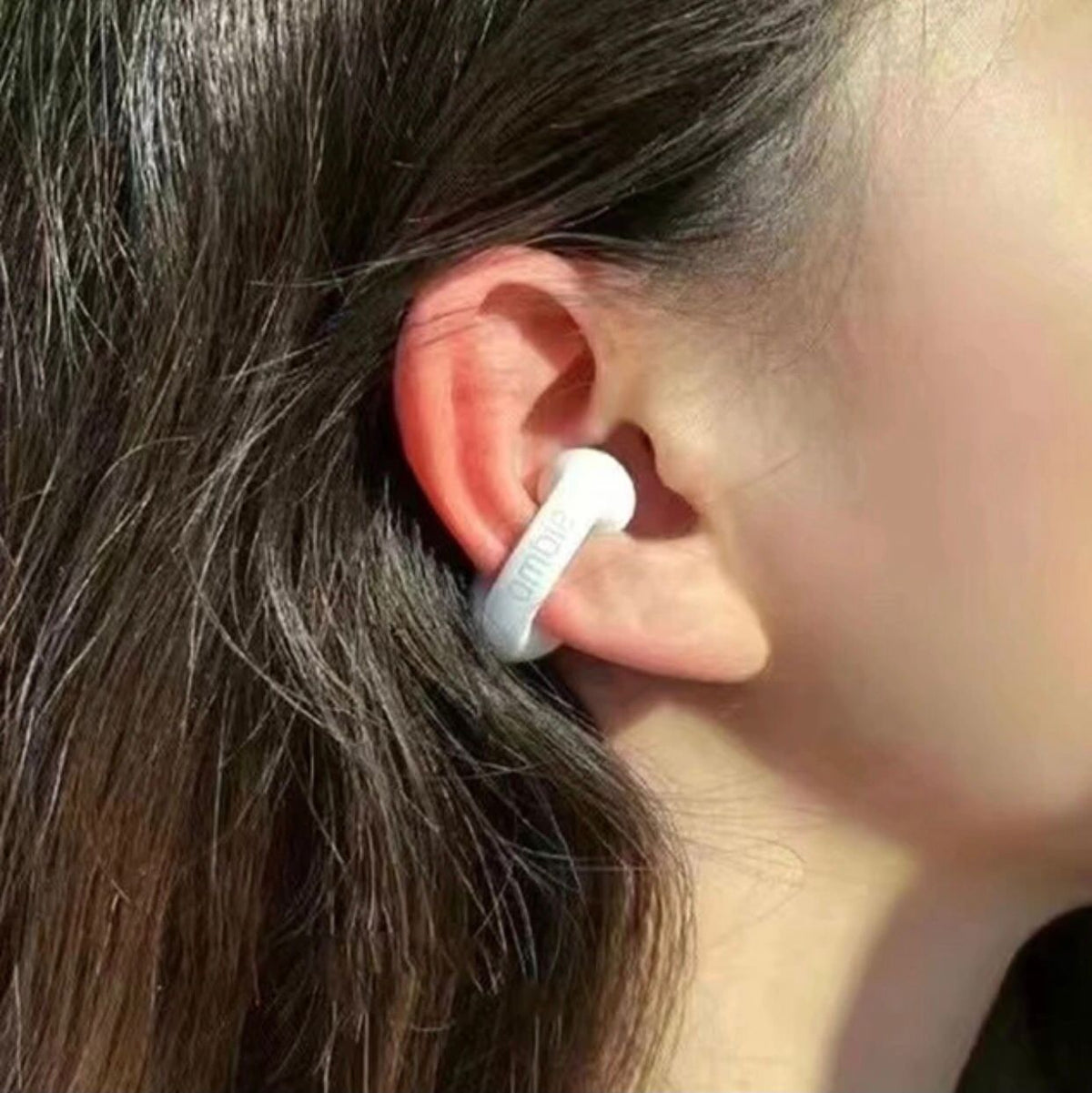 Auriculares inalámbricos Sonoro Luxe con sonido envolvente y diseño elegante
