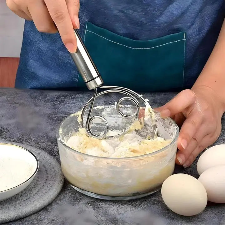 Batidor de masa en acero inoxidable para repostería fácil y limpia