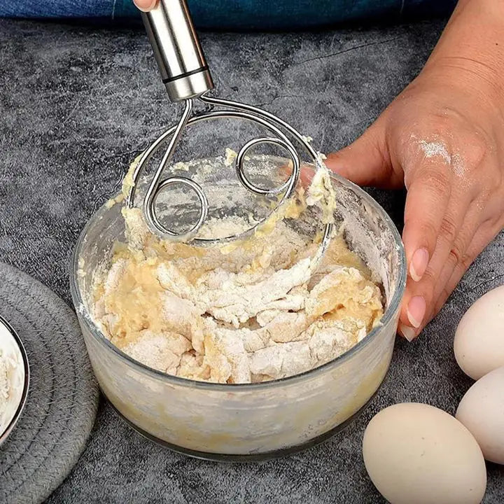 Batidor de masa en acero inoxidable para repostería fácil y limpia