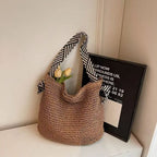 Bolso con asas a rayas