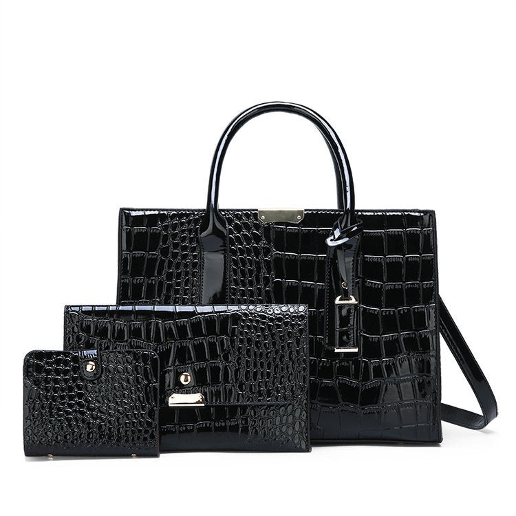 Bolso con relieve de cocodrilo