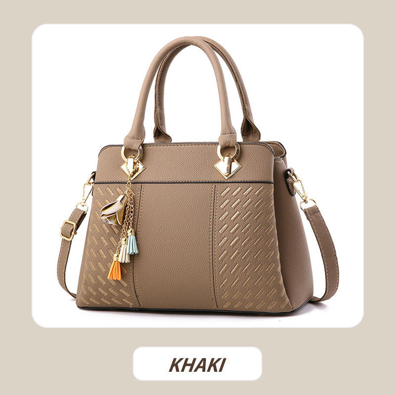 Bolso elegante para mujer con colgante de borla