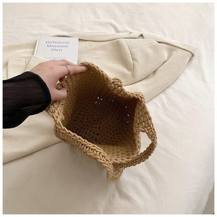 Bolso tote artesanal de material orgánico