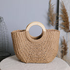 Bolso tote artesanal de rafia natural