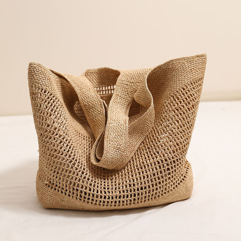 Bolso tote de malla artesanal hecho con material sostenible