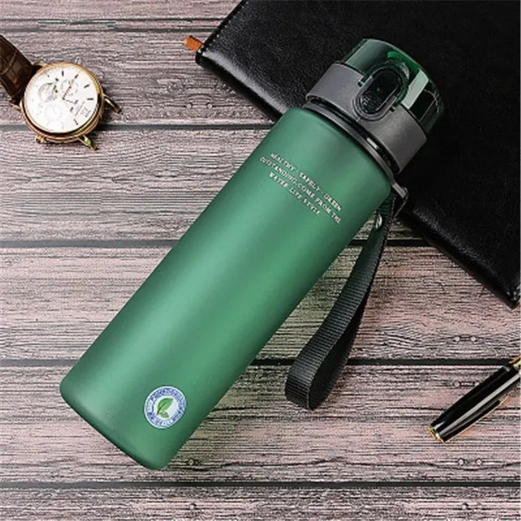 Botella de agua CarryDrink – A prueba de fugas y sin BPA para deporte, trabajo y viajes