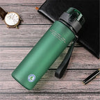 Botella de agua CarryDrink – A prueba de fugas y sin BPA para deporte, trabajo y viajes
