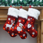 Calcetín navideño decorativo con luces LED y bordado de arpillera