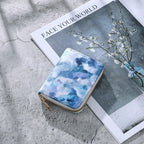 Cartera compacta con cremallera y estampado de camuflaje marmolado