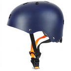 Casco multideporte de perfil bajo con forro EPS absorbente de impactos y correa de barbilla ajustable
