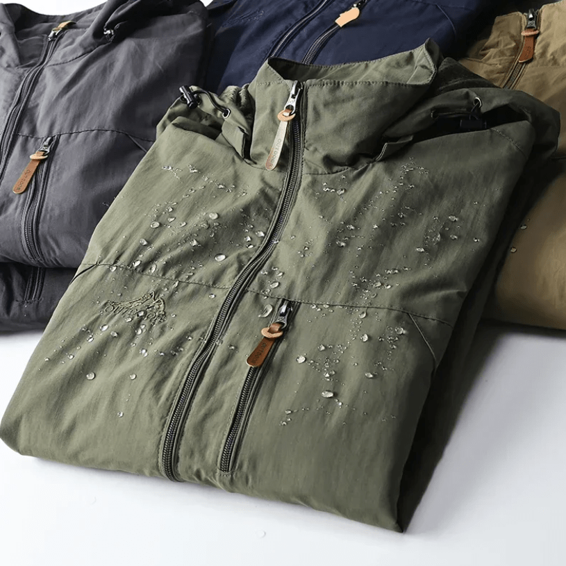 Chaqueta Cortaviento con Tratamiento DWR | ORNISHOP