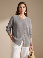 Chaqueta de punto oversize con cuello y botones dorados para mujer