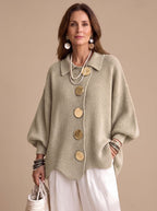 Chaqueta de punto oversize con cuello y botones dorados para mujer