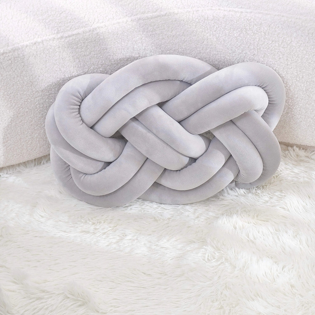 Cojín decorativo con diseño geométrico anudado | Poliéster lavable | 40×30 cm