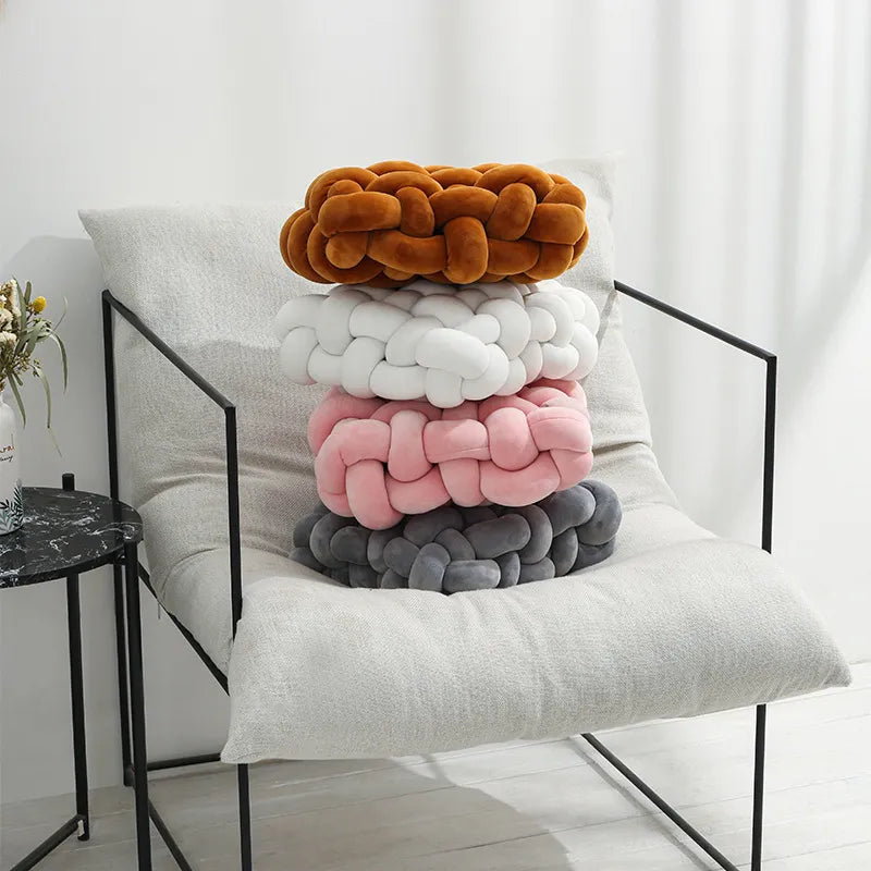 Cojín decorativo de nudo trenzado en terciopelo suave con relleno