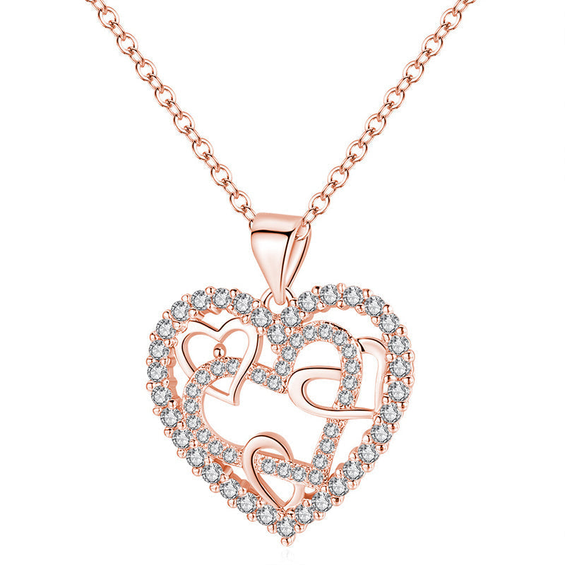 Collar con corazones entrelazados