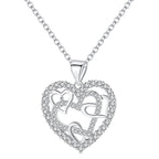 Collar con corazones entrelazados