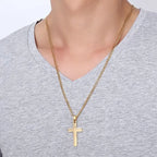 Collar de cruz de acero inoxidable para hombre – Diseño clásico y elegante