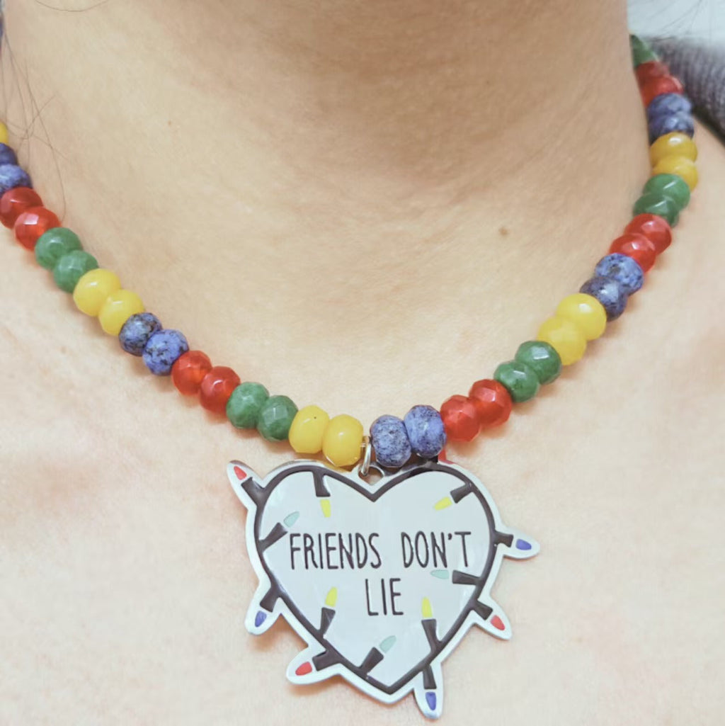 Collar de cuentas multicolor de la amistad