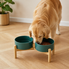 Comedero doble de cerámica con soporte elevado de madera para perros