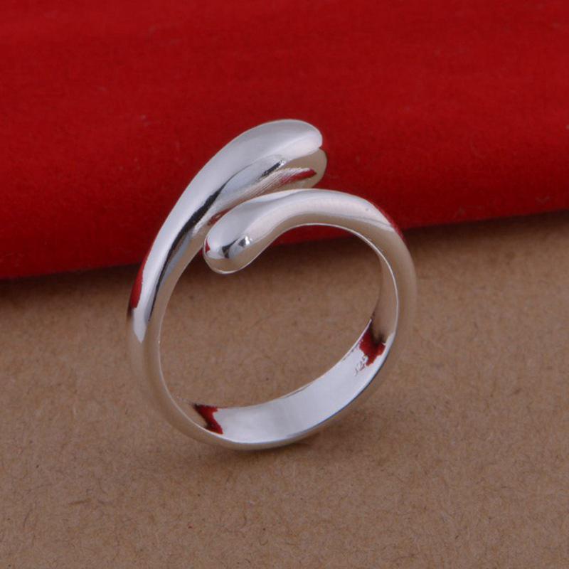 Conjunto de joyería de cuatro piezas