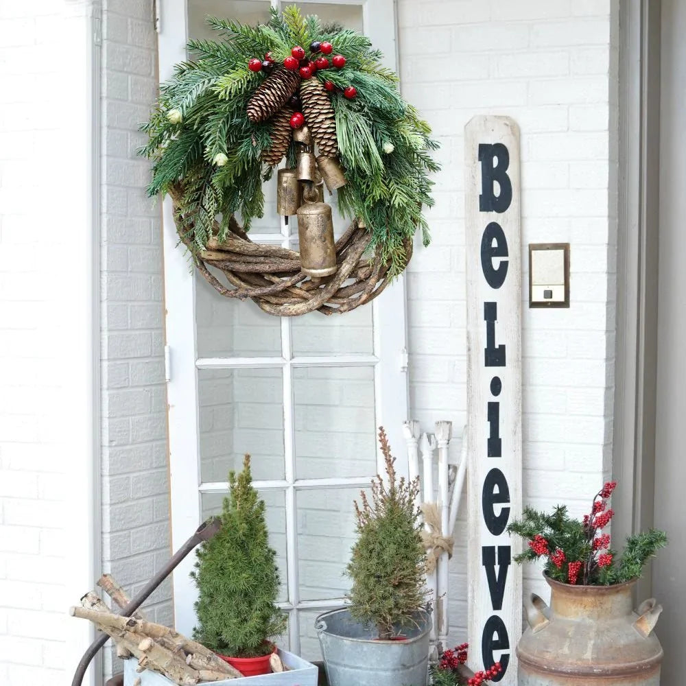 Corona de Navidad boho con cascabeles para puerta y pared