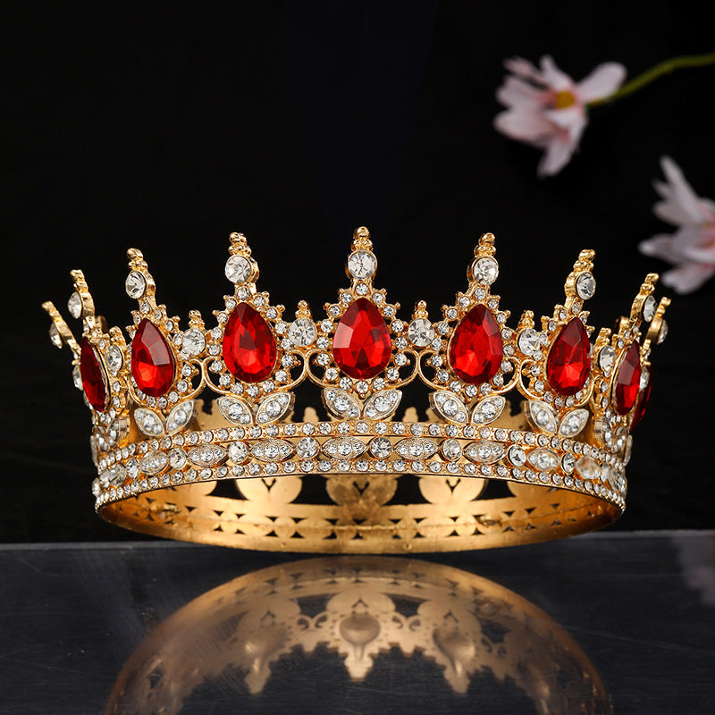 Corona para mujer con elegantes piedras preciosas