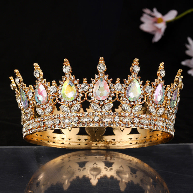 Corona para mujer con elegantes piedras preciosas