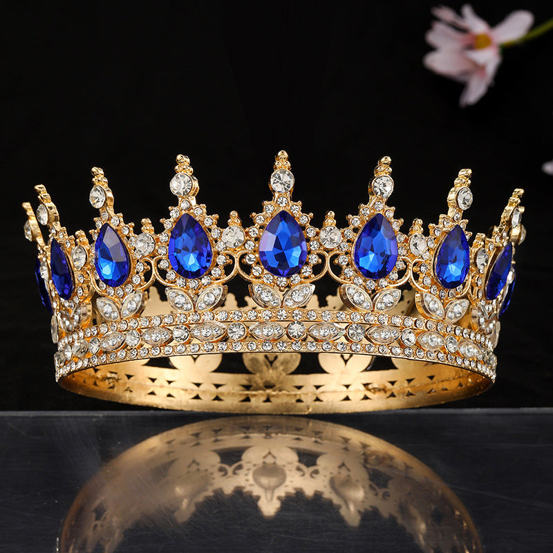 Corona para mujer con elegantes piedras preciosas