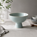 Cuenco con pedestal azul cielo de 20 cm de cerámica decorativa elevada ORNISHOP