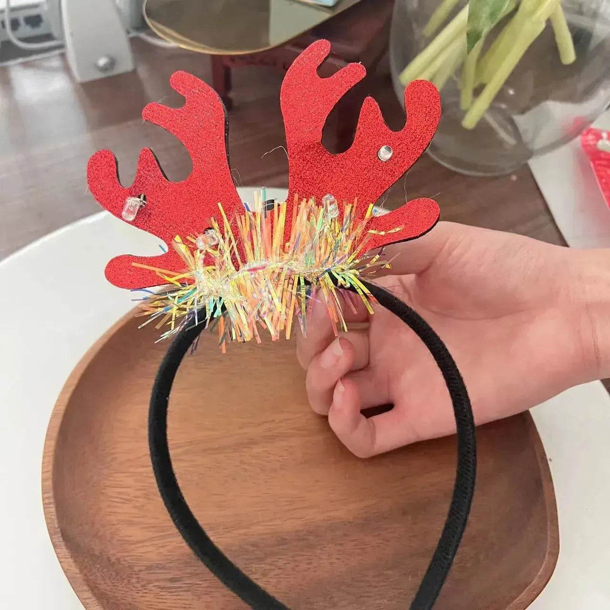 Diadema navideña luminosa con copo de nieve para mujer