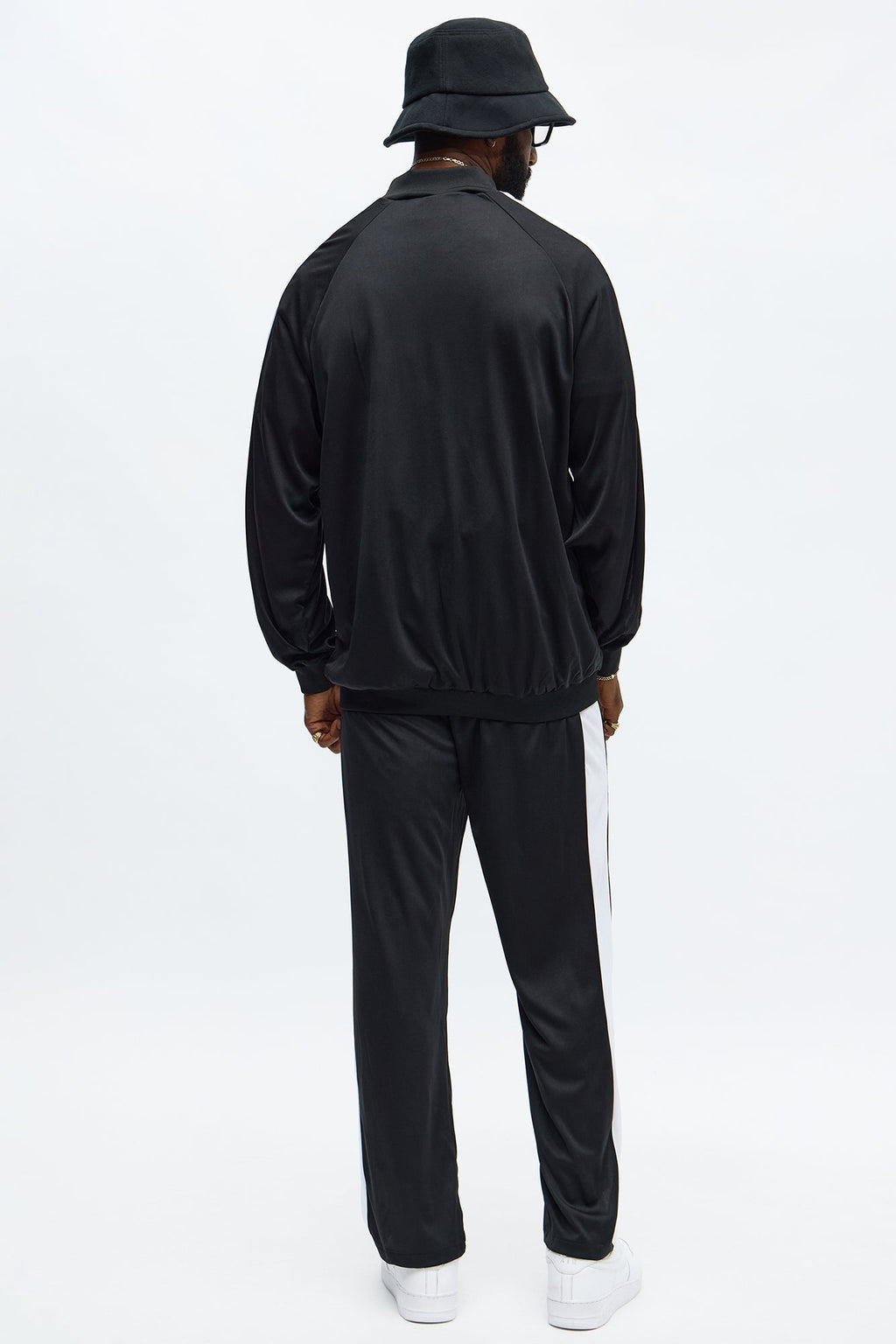 Disfraz de hip hop de dos piezas para hombre con contraste blanco y negro para fiestas