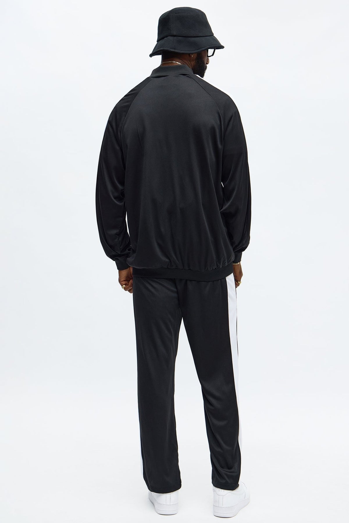Disfraz de hip hop de dos piezas para hombre con contraste blanco y negro para fiestas