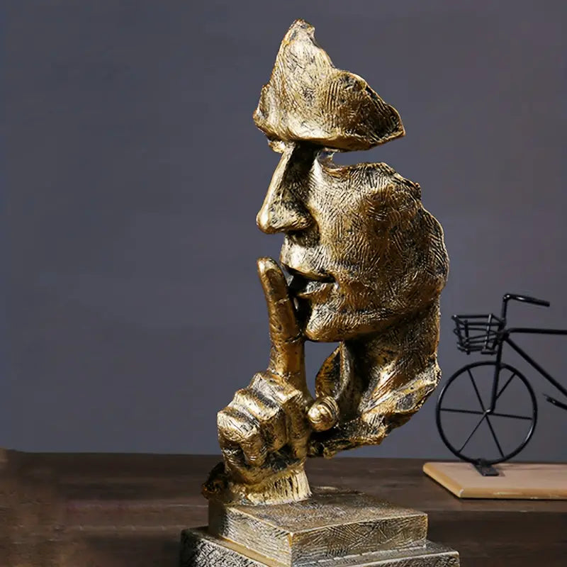 Escultura abstracta contemplativa para reflexión tranquila