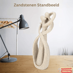 Escultura decorativa Armonia Embrace – Obra de arte que simboliza amor y conexión