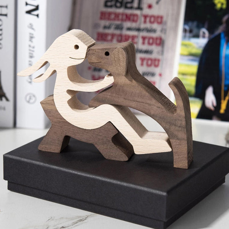 Escultura de madera para amantes de las mascotas — Figura decorativa perro y familia