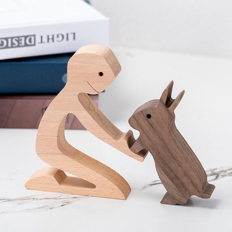 Escultura de madera para amantes de las mascotas — Figura decorativa perro y familia